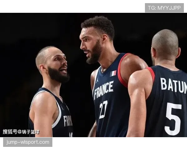 NBA和FIBA规则差异解析：哪个更适合中国球员实战需求？