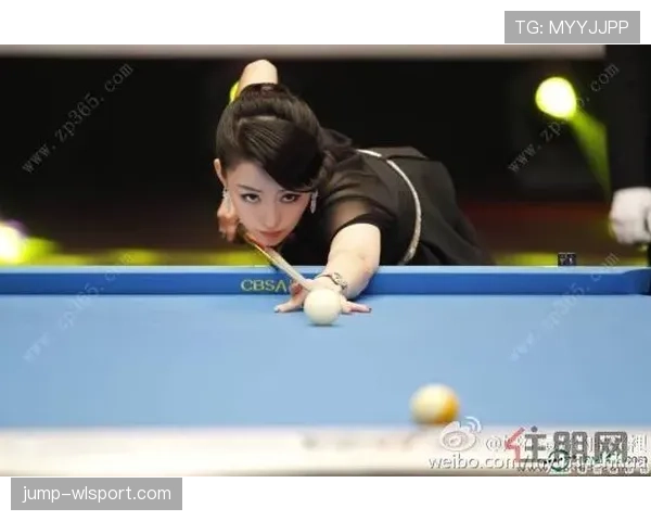 潘晓婷这反差也太绝了,比赛里杀气腾腾,下了场随手一掏钱包就不是普通人 潘晓婷这反差也太绝了,比赛里杀气腾腾,下了场随手一掏钱包就不是普通人
